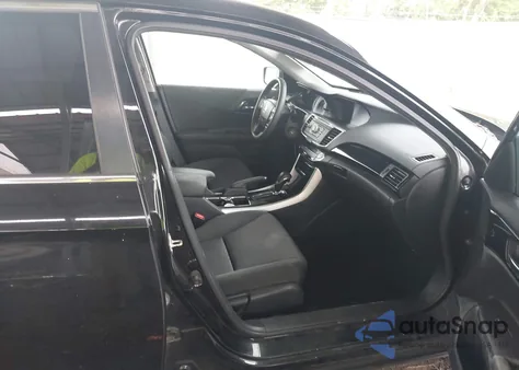 2016 Honda Accord Lx z USA, uszkodzony, nr VIN 1HGCR2F4XGA076338